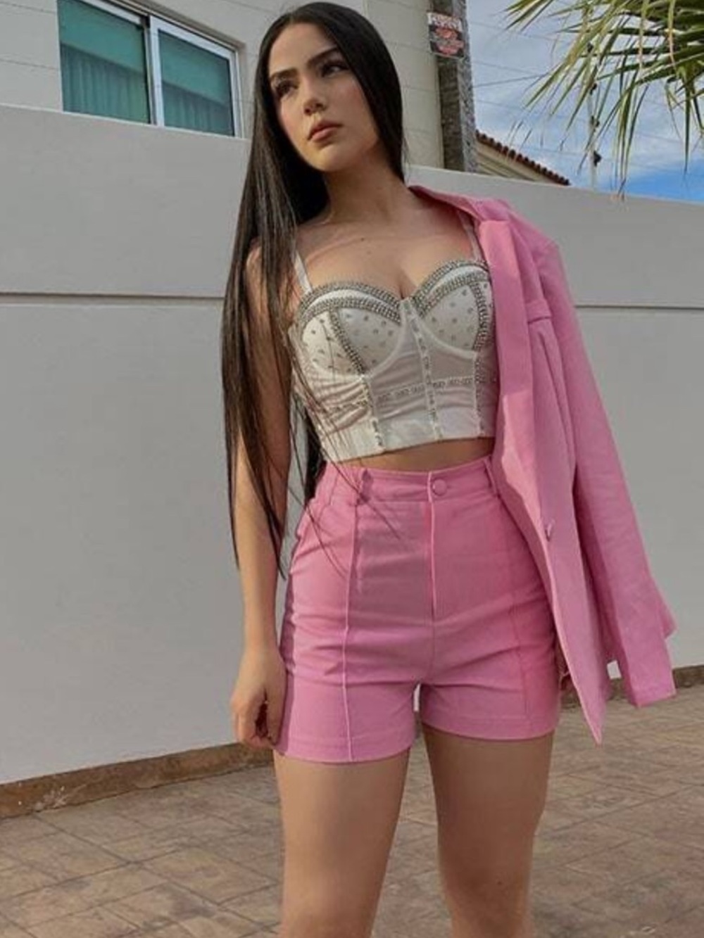 Pink Tailored Blazer & Short Set - XS & M - Picture 5 of 12